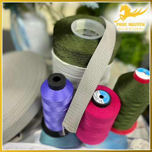 Chỉ may công nghiệp Spun PE, Polyester
